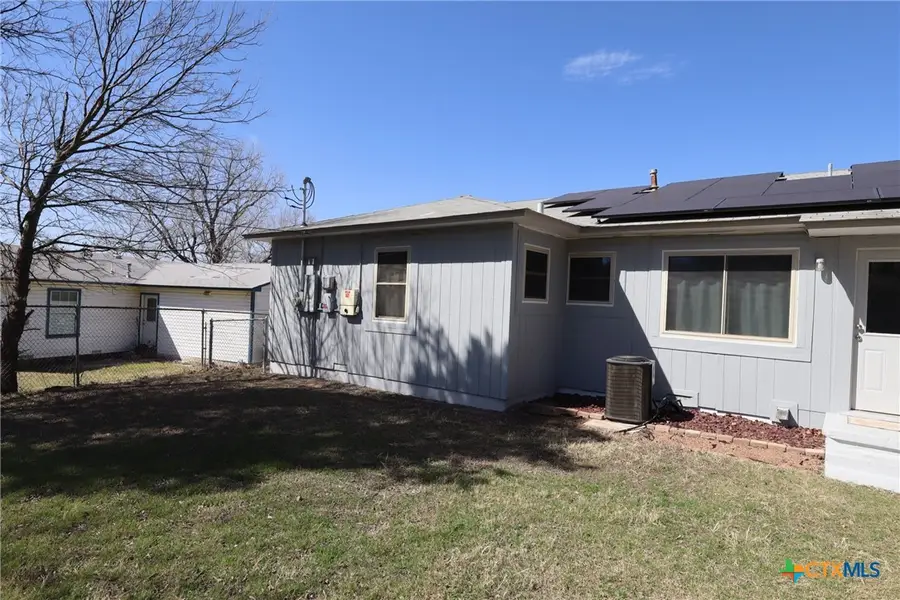 612 N 13th Street, Copperas Cove, TX 76522 - #3