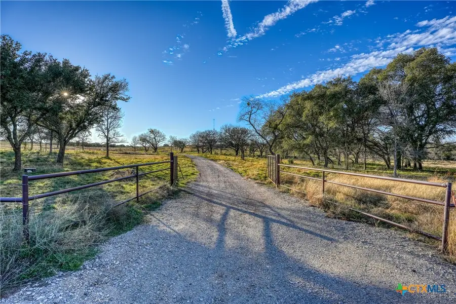 1010 Ranch Road 2831, Horseshoe Bay, TX 78657 - #2