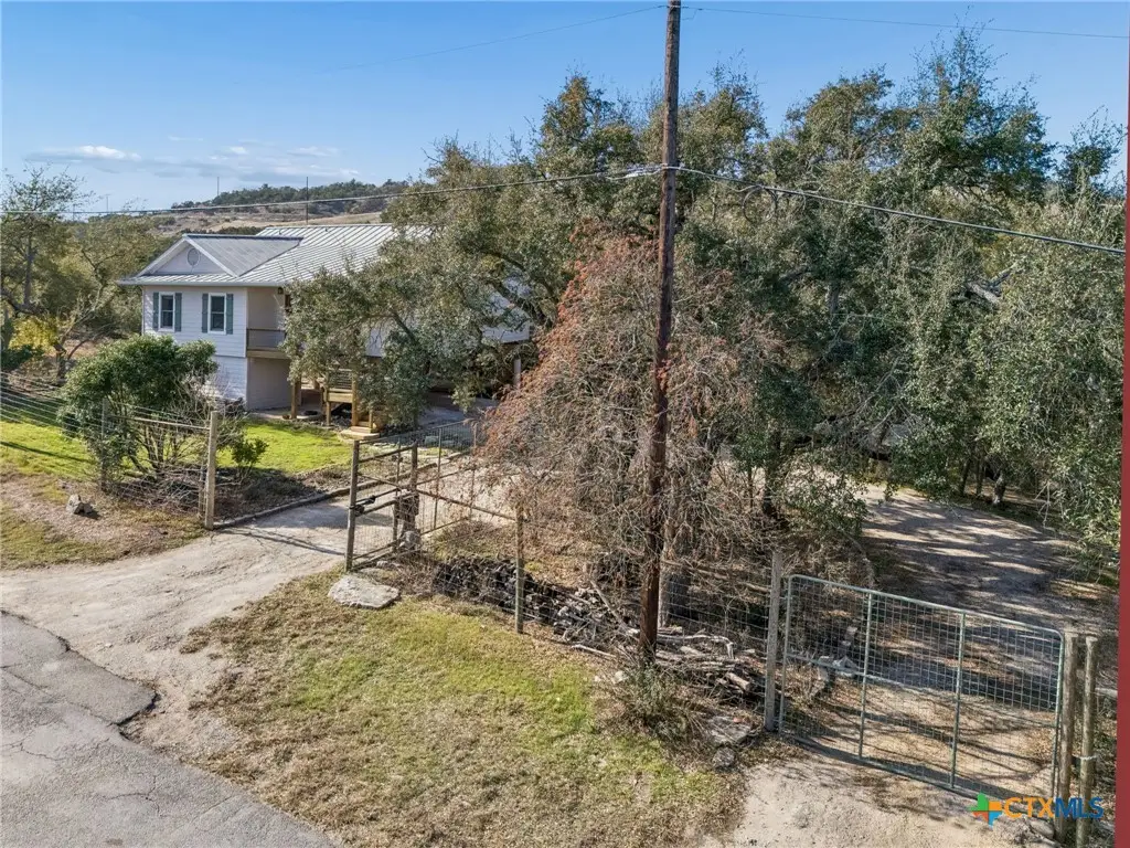 515 Valley Ridge, Canyon Lake, TX 78133 - #1