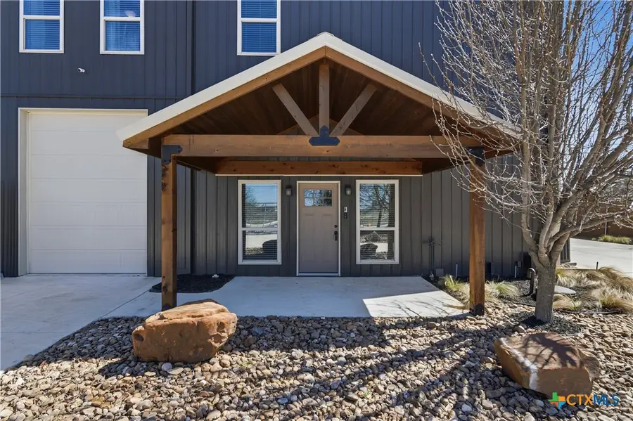 2948 Goodwin Lane, New Braunfels, TX 78130 - #2