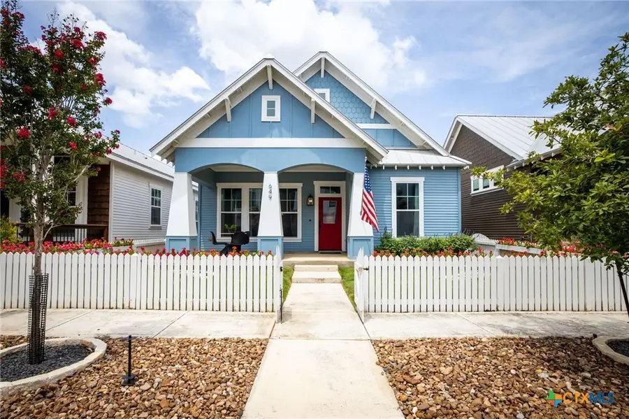 649 Center Green, New Braunfels, TX 78130 - #2