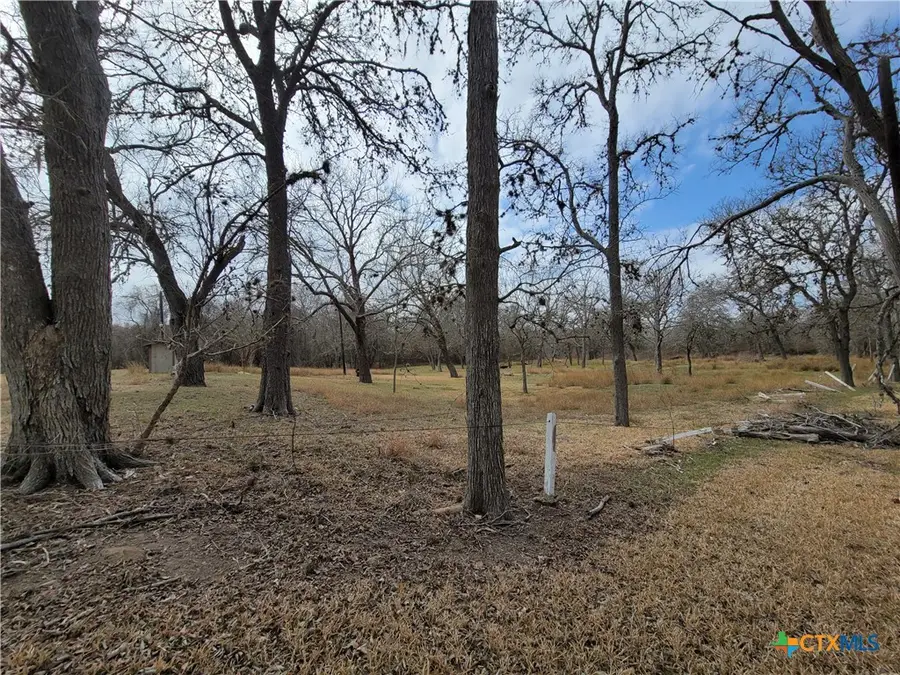 850 Crestview Drive, Cuero, TX 77954 - #3