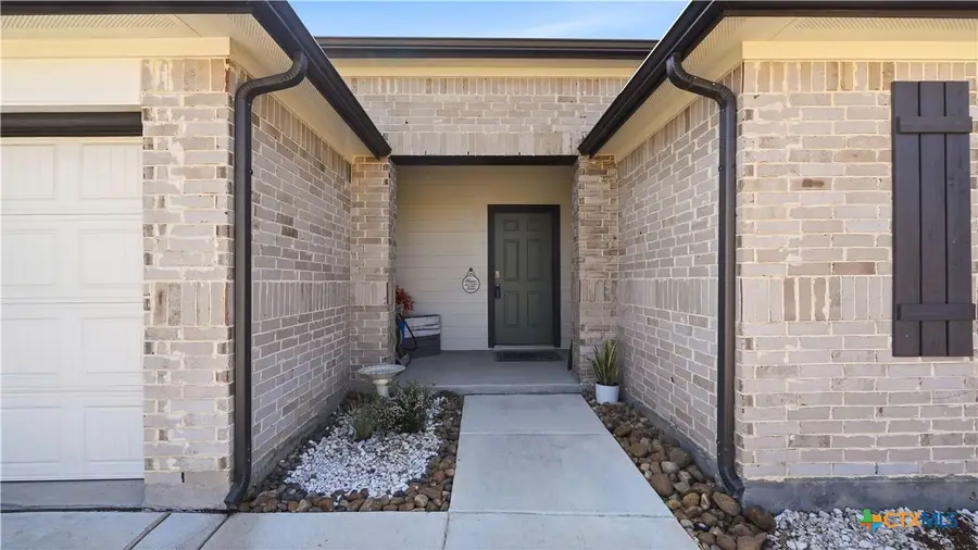 832 Nodding Nixie, Seguin, TX 78155 - #2