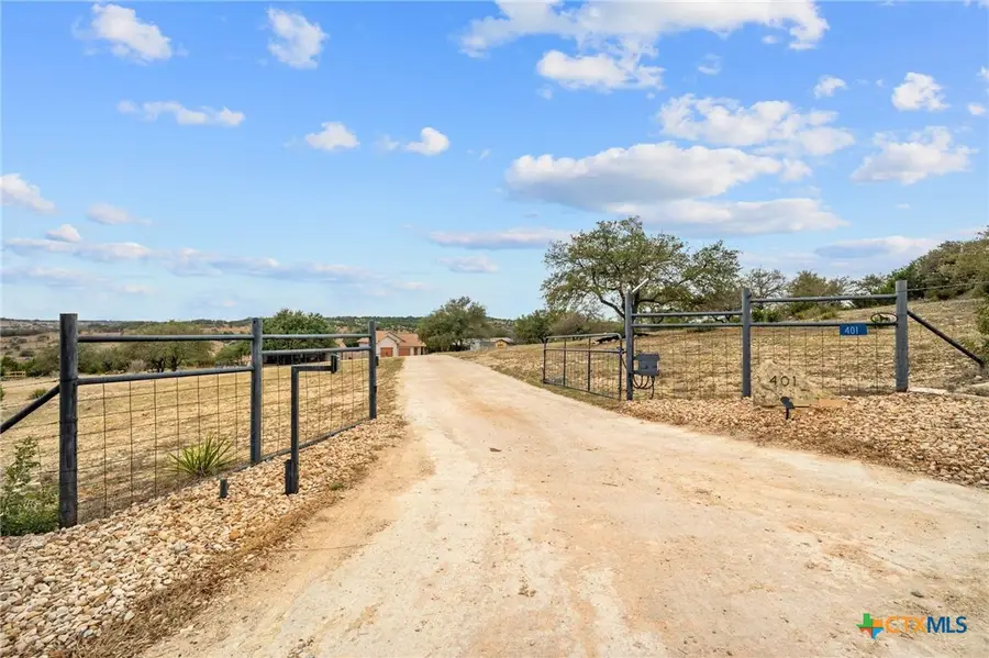 401 Ranchview Road, Spicewood, TX 78669 - #2