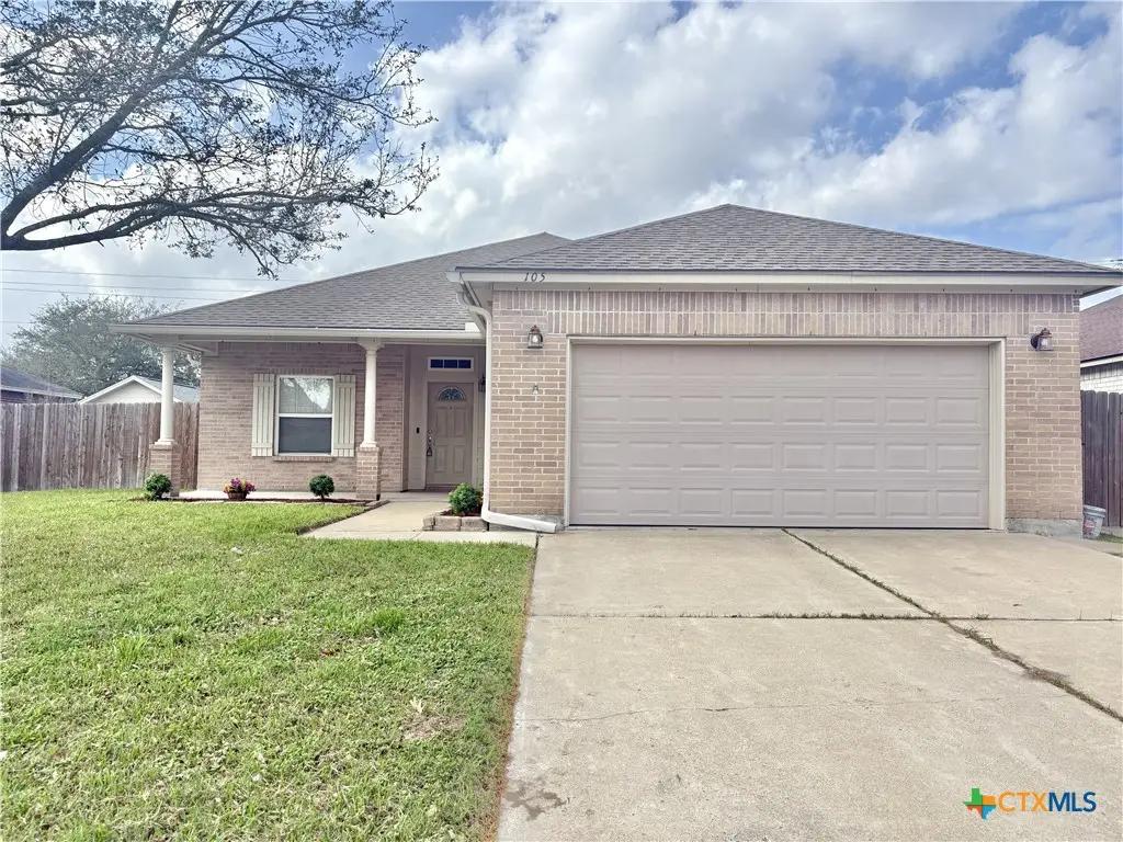 105 Holly Oak Court, Victoria, TX 77901 - #1