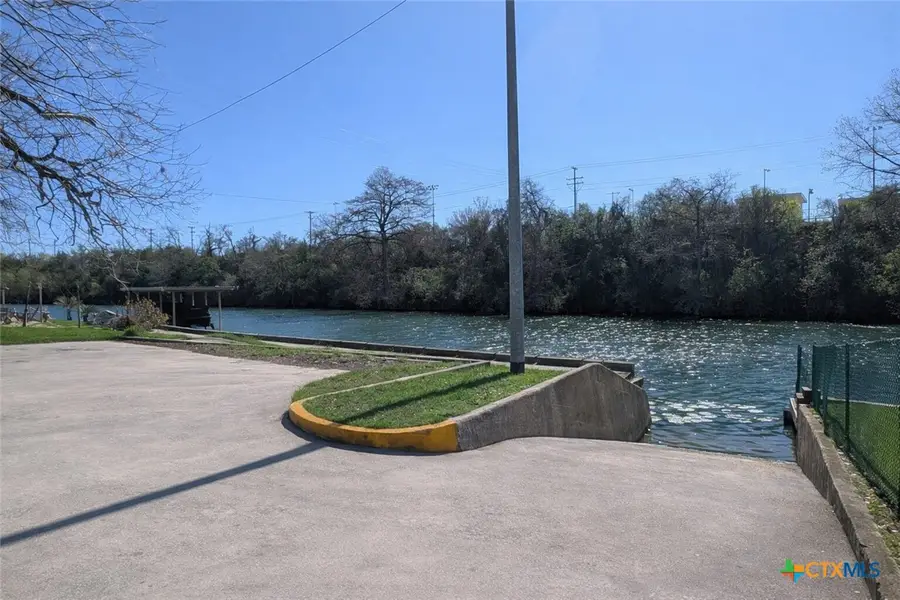 445 Granada Drive, New Braunfels, TX 78130 - #2