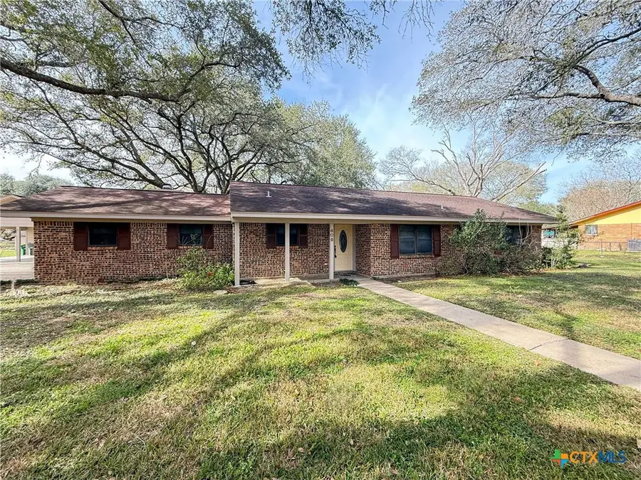 406 Blyth Road, Victoria, TX 77904 - #2