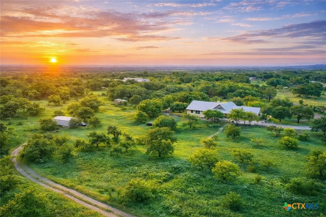 232 Crooked Oak Lane, Round Mountain, TX 78663 - #1