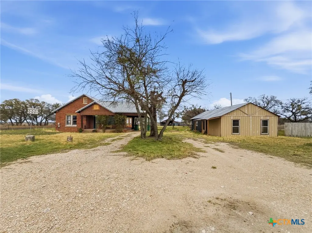 910 County Road 421, Evant, TX 76525 - #1