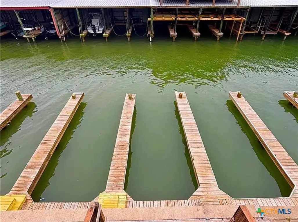 458 S Pirates Cove #4, Port Oconnor, TX 77982 - #1