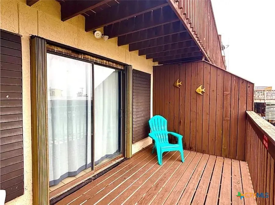 458 S Pirates Cove #4, Port Oconnor, TX 77982 - #2