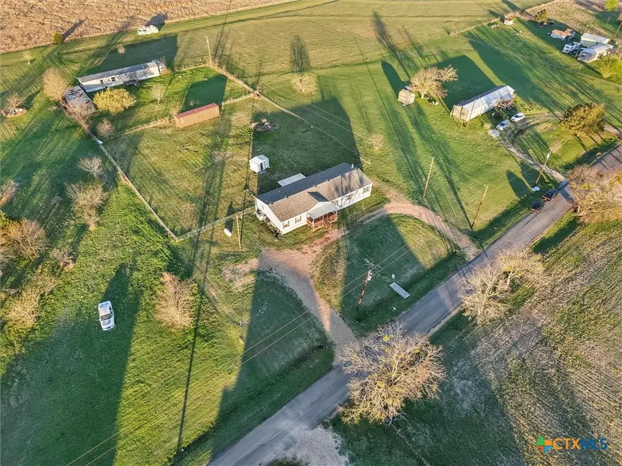 335 NW County Road 2100, Corsicana, TX 75110 - #2