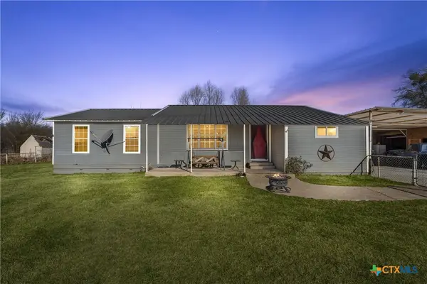 239 Wildwood Avenue, Elm Mott, TX 76640