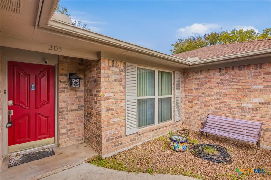 205 Westchester Drive, Victoria, TX 77904 - #2