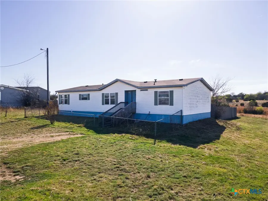 809 Crest Ct, Copperas Cove, TX 76522 - #3