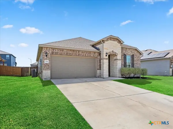 2818 Ridge Berry Road, New Braunfels, TX 78130
