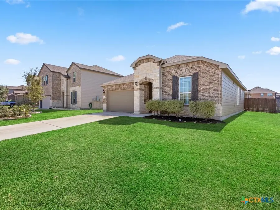 2818 Ridge Berry Road, New Braunfels, TX 78130 - #3