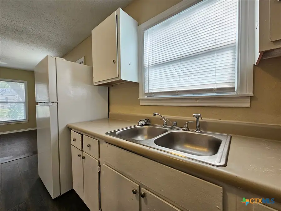 24 S 28th Street, Killeen, TX 76541 - #3