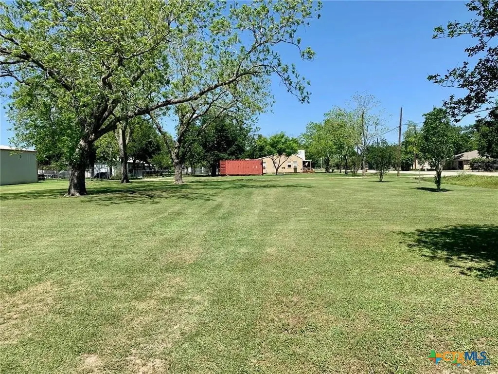 0 E Division Street, Edna, TX 77957 - #1