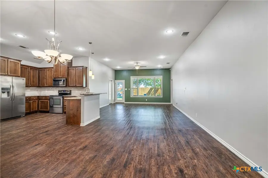 609 Mason Circle, Victoria, TX 77904 - #3