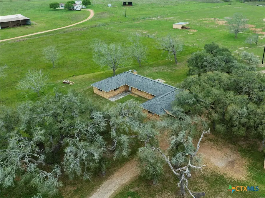 341 County Road 233, Hallettsville, TX 77964 - #2