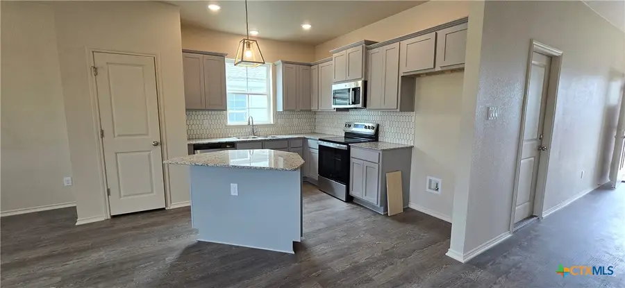 306 Monty Road, Copperas Cove, TX 76522 - #2