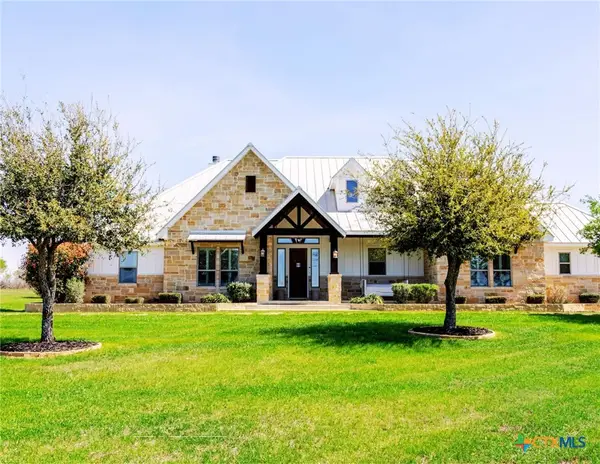 1980 County Road 361, La Vernia, TX 78121