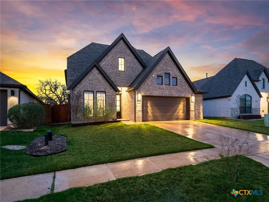 634 Meade Street, New Braunfels, TX 78132 - #2