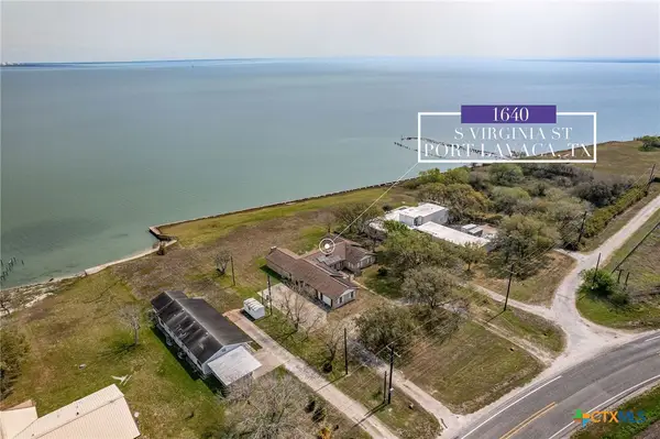 1640 S Virginia Street, Port Lavaca, TX 77979