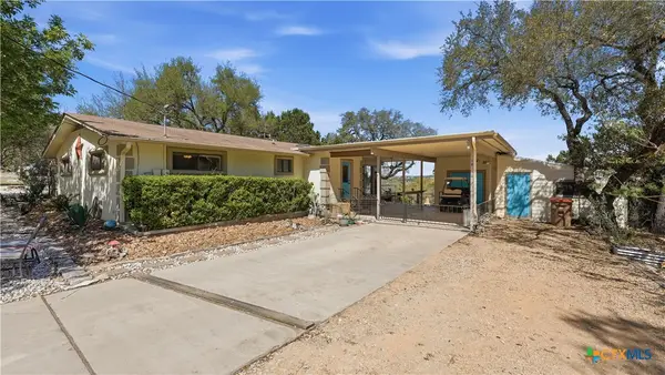 1268 W Lakeside Drive, Canyon Lake, TX 78133