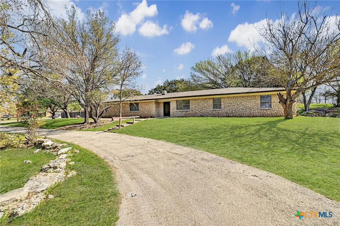 369 County Road 4314, Lampasas, TX 76550 - #1
