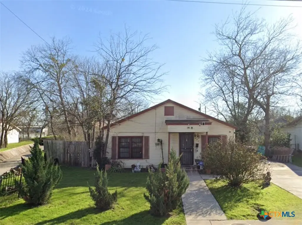 706 W Avenue D, Killeen, TX 76541 - #1
