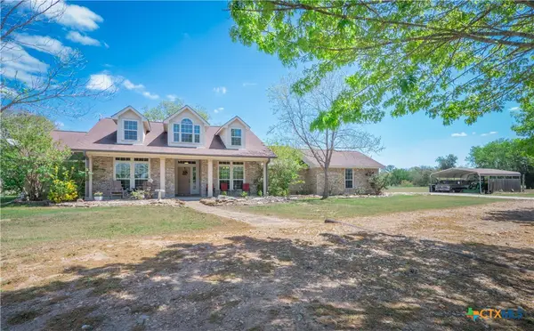 1281 Private Road 7037, Lexington, TX 78947
