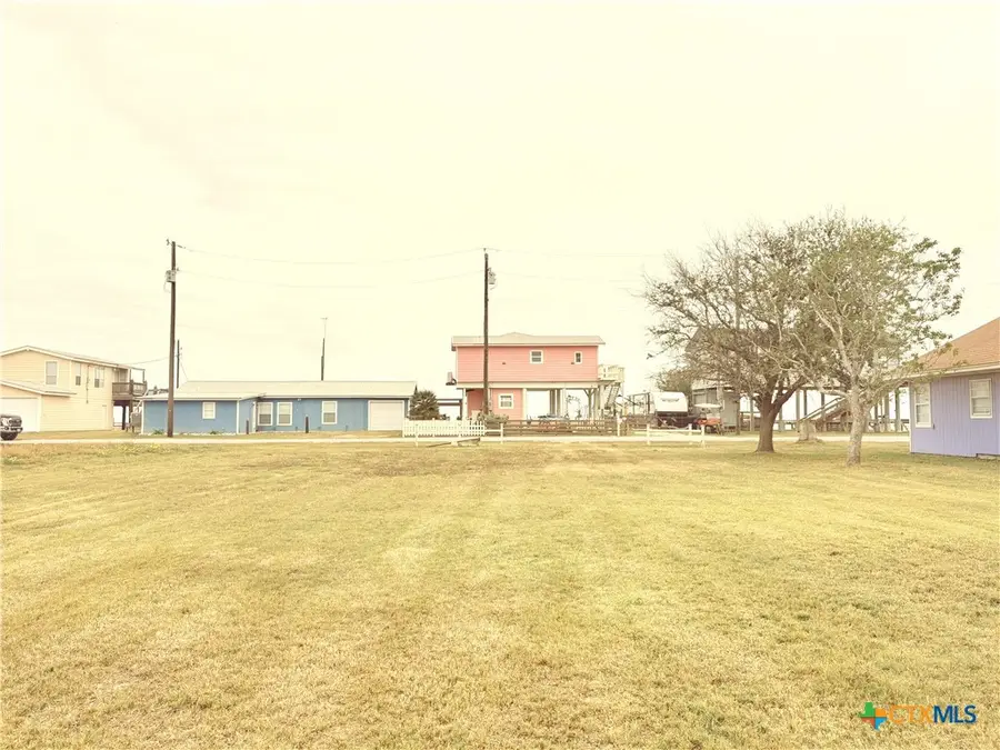 1116 S Ocean Drive, Port Lavaca, TX 77979 - #2