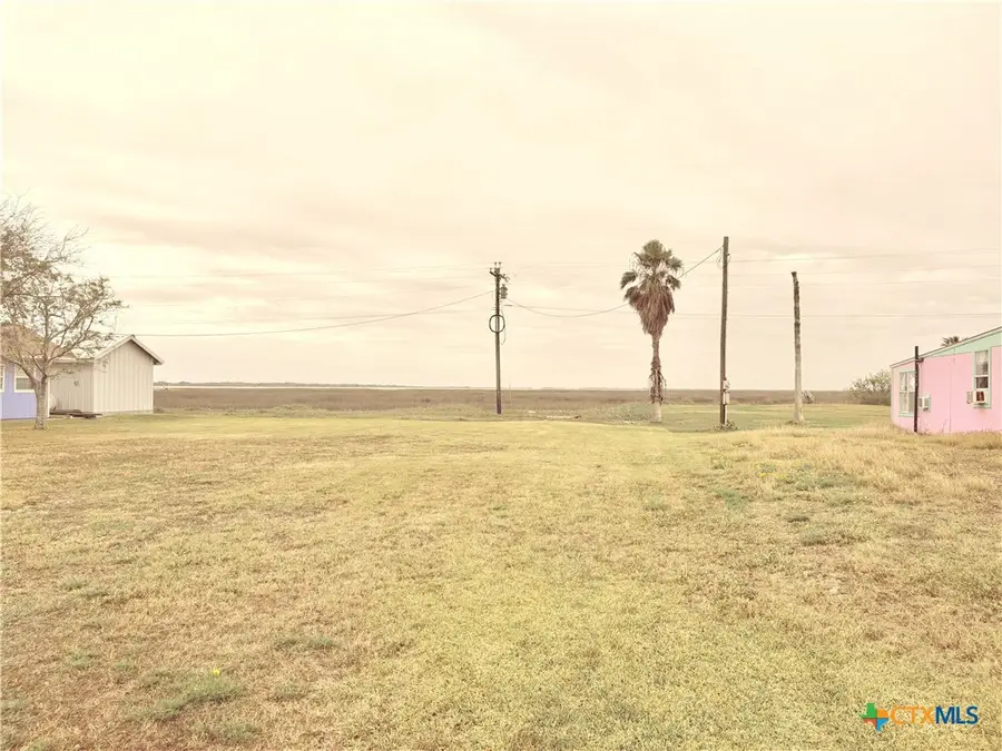 1116 S Ocean Drive, Port Lavaca, TX 77979 - #3