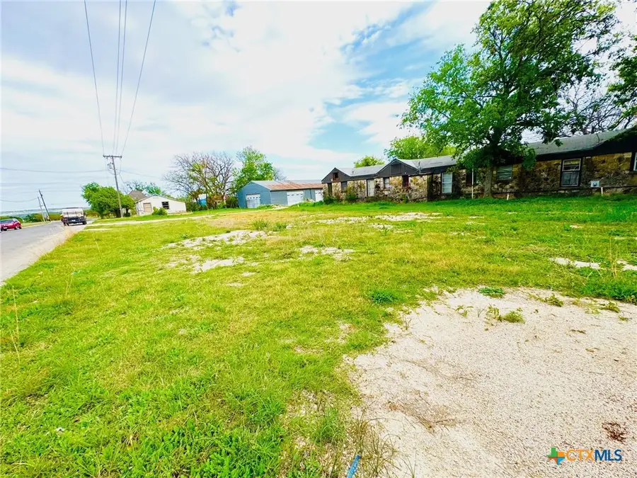 1104 Westview Drive, Gatesville, TX 76528 - #2