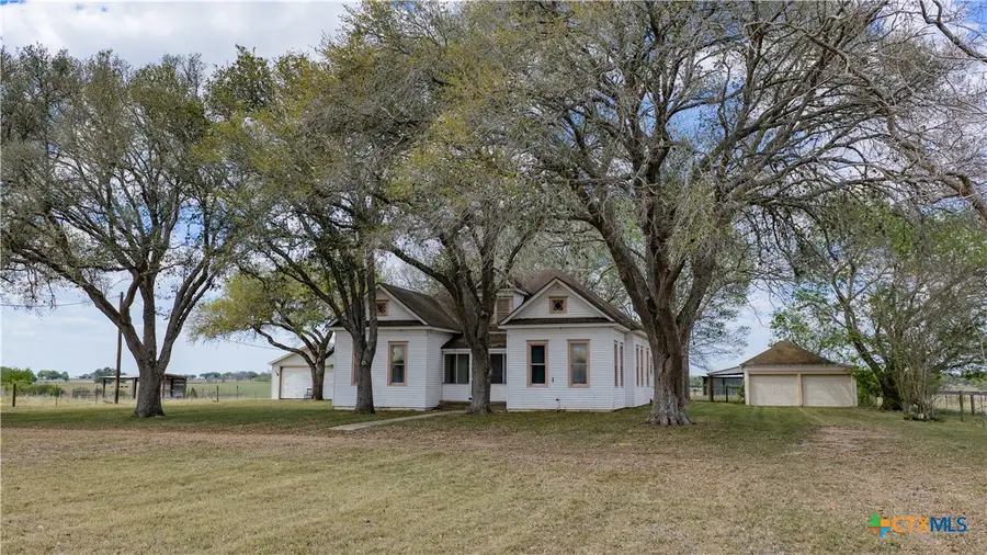 670 Thiele Road, Yoakum, TX 77995 - #3