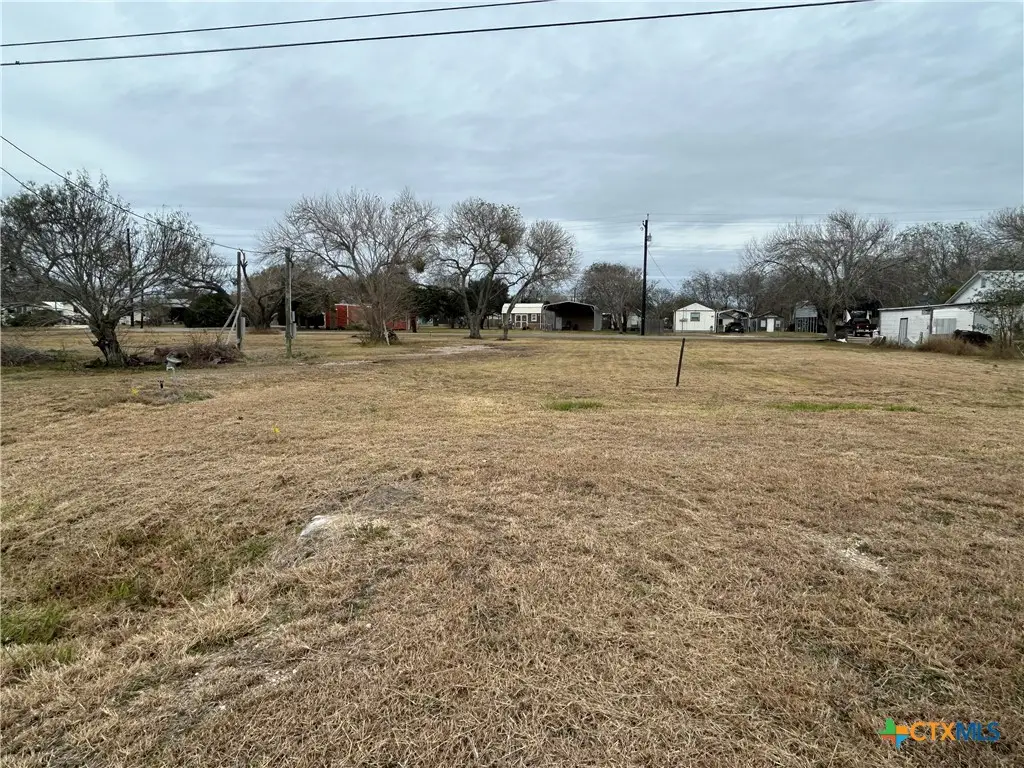508 W Dallas Avenue, Seadrift, TX 77983 - #1
