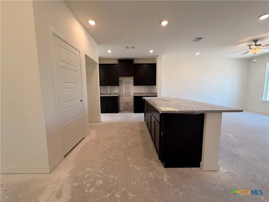 122 University Avenue, Troy, TX 76579 - #3