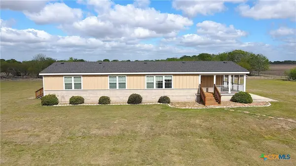 1118 Gin Road, Port Lavaca, TX 77979