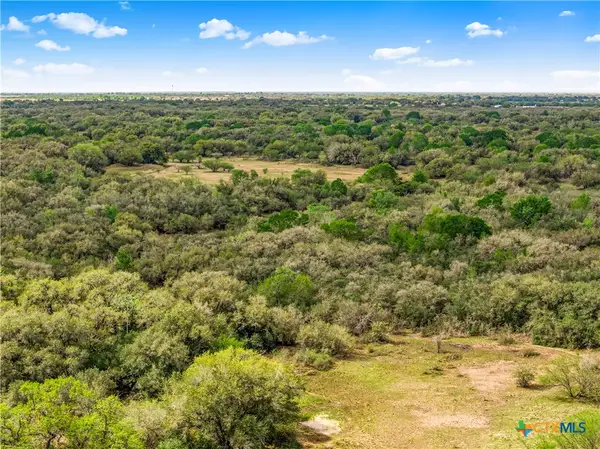000 Nursery Road, Victoria, TX 77904