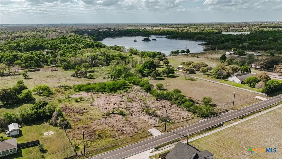 000 N Vine, Victoria, TX 77901 - #2