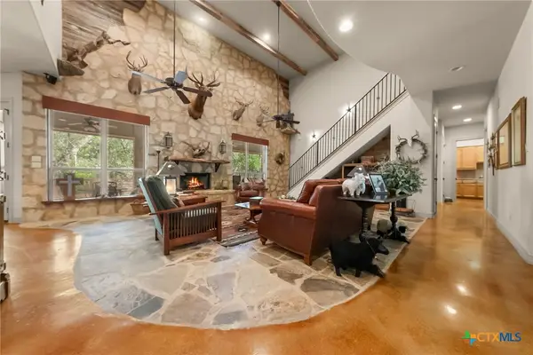 289 Mariposa Loop, New Braunfels, TX 78132