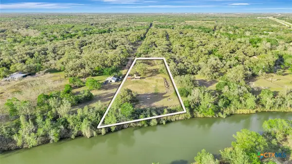 405 Camino Drive, Victoria, TX 77905