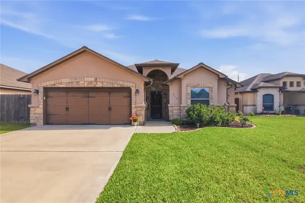 317 Tuscany Drive, Victoria, TX 77904