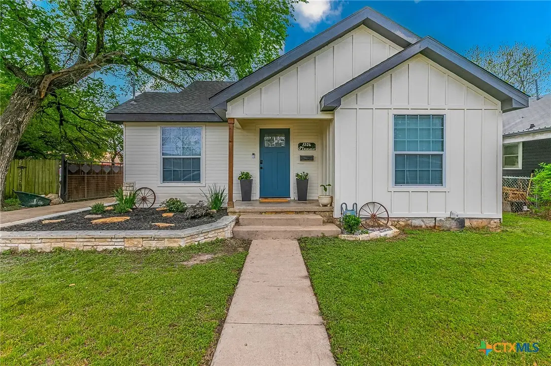 1306 Pleasant Street, Gatesville, TX 76528 - #1