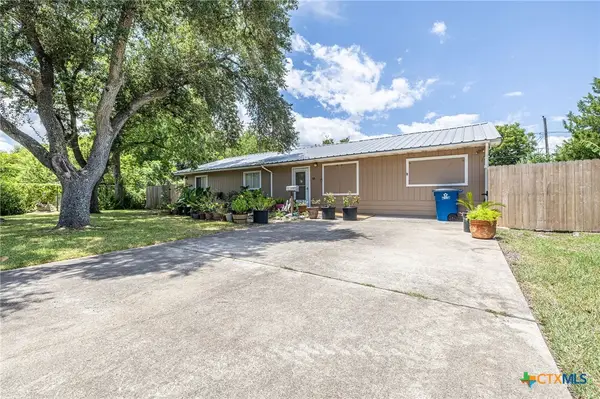 313 Dan Ave Avenue, Port Lavaca, TX 77979