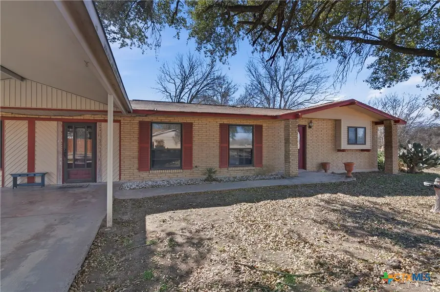 102 Runnel Street, Seguin, TX 78155 - #2
