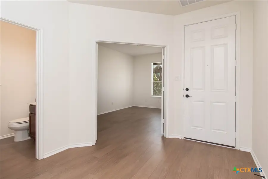 661 Bailey Park Drive, Jarrell, TX 76537 - #3