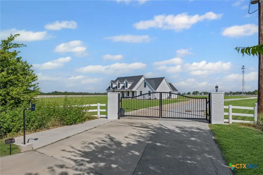 821 Silent Valley Road, Lockhart, TX 78644 - #2